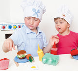 Oskar & Ellen Cooking Set